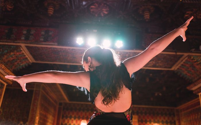 Festival foi suspenso após decreto da prefeitura proibir uso do teatro para eventos com conteúdo sexual (Foto: Ilustrativa Envato)