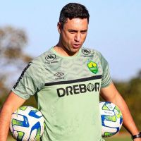 Brusque troca de treinador após derrota para o Figueira