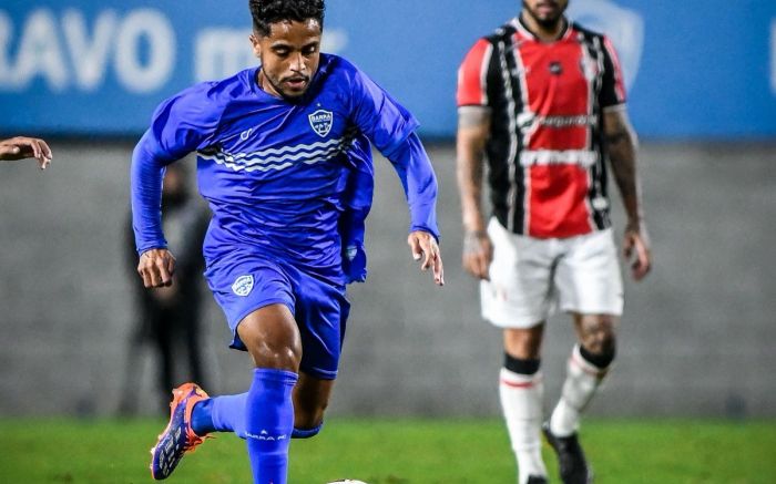 Barra lidera o grupo 8 e não perde há cinco jogos (Foto: Tiago Winter)