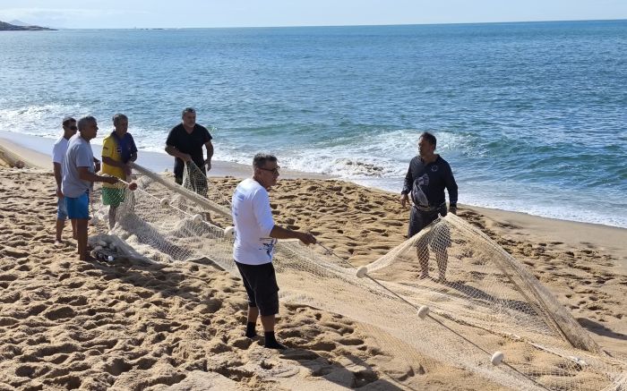 Pesca artesanal da tainha é atração turística e atividade de subsistência (Foto: Joca Baggio)