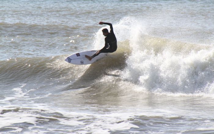 Surfistas de várias cidades do estado devem participar da competição (Foto: Marcos Porto)