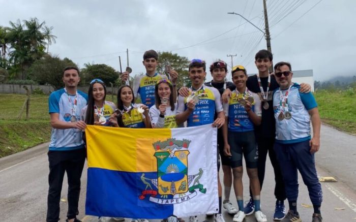 Sete atletas de Itapema voltaram para casa com medalha no ciclismo (Foto: Divulgação)