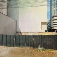 Moradora de rua é encontrada morta embaixo de lona