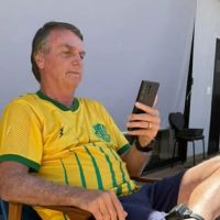 O que você acha da prisão domiciliar de Bolsonaro?