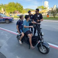 Penha discute regras para uso de patinetes e bikes elétricas