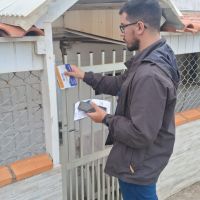 Projeto “Se Liga” incentiva moradores de Penha a se conectarem à rede de esgoto