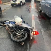 Haitiana de 37 anos morre em acidente com caminhão
