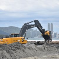 TCE quer padronizar normas de alargamento de praias em SC