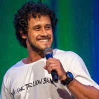 Humorista Jorge Gastaldi estará ao vivo no DIARINHO