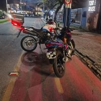 Motociclista dá grau e se dá mal em blitz
