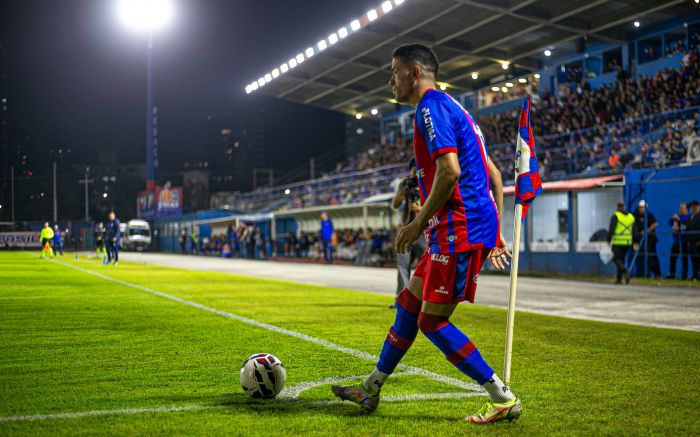 Marinheiro conta com o estádio lotado para sair na frente no confronto (Foto: Vica Bueno)