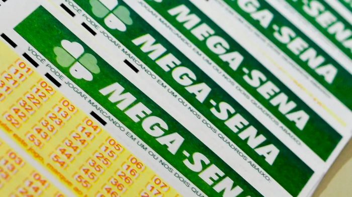 Bilhetes premiados foram registrados pela internet (Foto: Marcello Casal/Agência Brasil)
