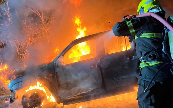 Dono do carro não foi identificado (Foto: Divulgação/CBMSC)