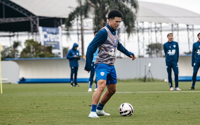 Avaí enfrenta o Amazonas na segunda-feira, na Ressacada (Foto: Arquivo/Avaí)