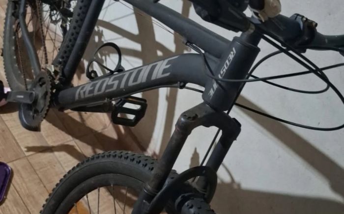 Bicicleta “Redstone” é toda preta; família pede repasse de eventuais imagens de câmeras de segurança