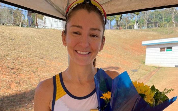 Mayara venceu a prova de 5km na marcha atlética (Foto: Divulgação)