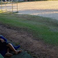 Ministério Público questiona prefeitura sobre veto de comida e banho a moradores de rua