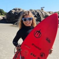 Tutu brilha em Floripa e conquista mais uma etapa do Catarinense de surfe