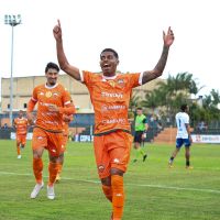 Camboriú bate o Caravaggio e vence a primeira na Copa SC