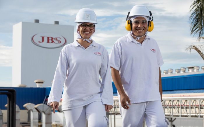 Processo seletivo da JBS é para áreas industriais, administrativas e agropecuárias (Foto: Divulgação/JBS)