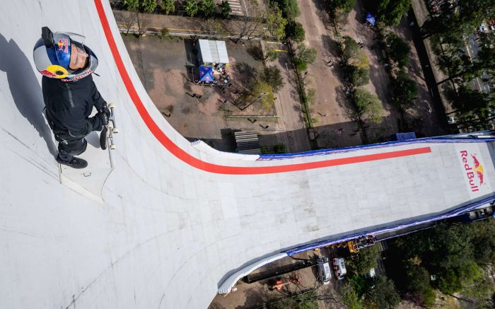 Rampa foi adaptada para o skatista bater o recorde (Foto: Red Bull)
