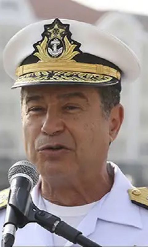 Almir Garnier - ex-comandante da Marinha 24 anos de prisão