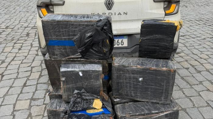 Renault Kardian apreendido (Divulgação PMSC)