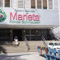 Paciente do Marieta espera há dias por cirurgia após acidente