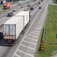 Feriado começa com trânsito tranquilo na região