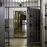 Procurada por estupro de vulnerável é presa em Tijucas