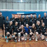 Atletas do Itajaí Pró-Vôlei são campeãs invictas do sub-15