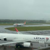 Aeroporto de Navegantes recebe o maior avião cargueiro de sua história