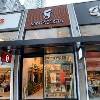 Santacosta abre nova loja em Balneário Camboriú