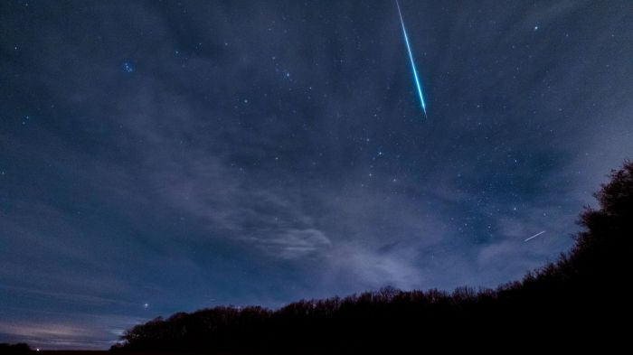 Lua Cheia, cometa e meteoros devem iluminar o firmamento nas próximas semanas (Foto: Ilustrativa)