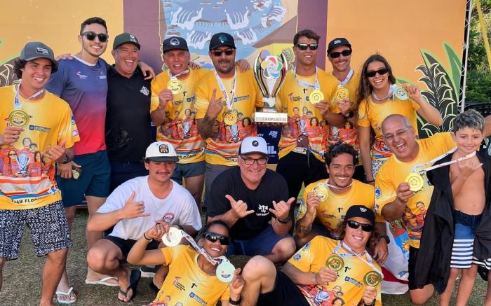 Florianópolis foi a campeã geral da modalidade na Praia Mole (Foto: Fesporte)