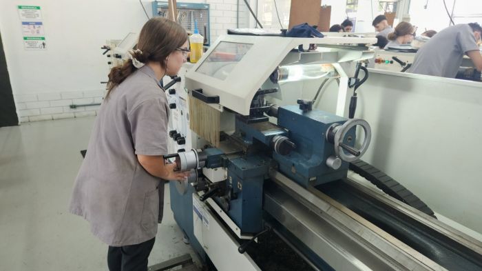 Feirão da Aprendizagem do Senai apresenta opções de formação técnica com foco na indústria (Foto: Divulgação)