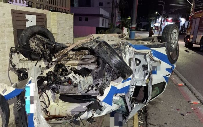 Legenda: Pista foi liberada só após limpeza de derramamento de óleo (Foto: 13°BBM - Imprensa)