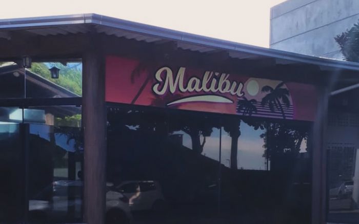 Legenda: Sete acusados invadiram o local com armas de fogo e facões; ainda há dois foragidos (Fotos Arquivo)