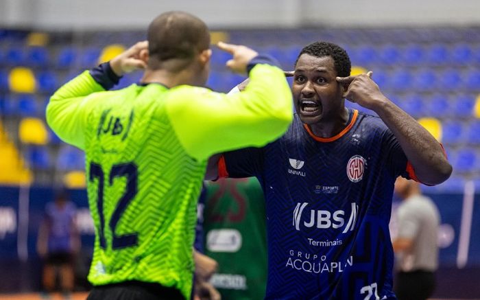 Itajaí enfrenta Pinheiros nesta sexta-feira, às 19h (horário de Brasília), pelo terceiro lugar da Liga (Bruno Ruas/RuasMidia/CBHb)