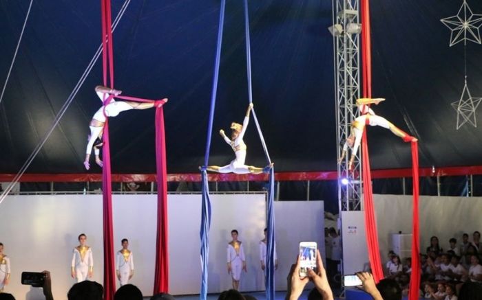 Bailarina perdeu ação na Vara de Navegantes e no TRT da 12ª região, mas o jogo virou ao chegar no TST (Foto: Arquivo/Beto Carrero)