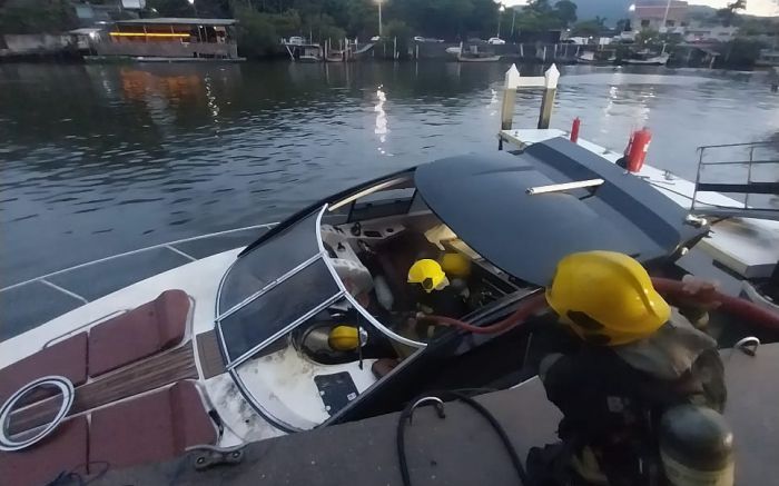 Incêndio mobilizou diversos bombeiros militares no início da noite de sábado