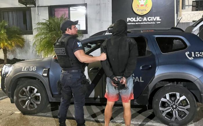 A Guarda Municipal de Balneário Camboriú conseguiu prender o ladrão na Marginal Oeste (Foto: Divulgação GMBC)