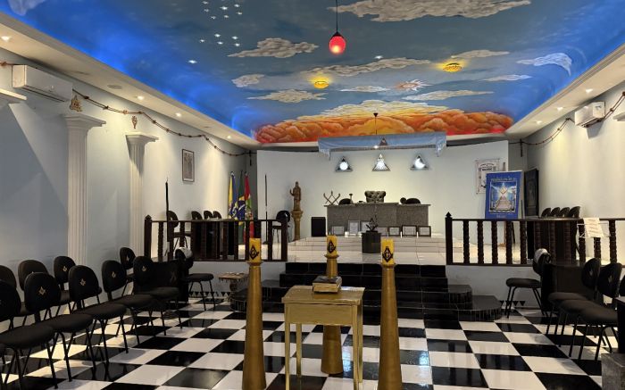 Potência buscou apoio fora do país após rejeição de grupos tradicionais (Foto: Camila Diel)