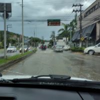 Sol dá as caras após deixar cinco cidades alagadas