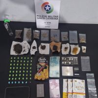 PM prende ladrão e traficante na mesma noite