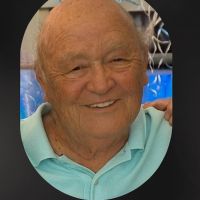 Morre o Maneca da loja Irmãos Coelho