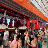 Caminhões da caravana Coca-Cola já estão em Itajaí