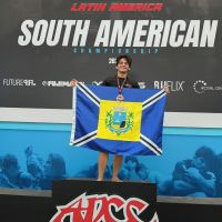 Lutador de Piçarras é vice-campeão sul-americano de jiu-jítsu