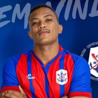 Marcílio anuncia a contratação do volante Guilherme Kanté