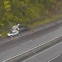 Policiais e pedestres são atropelados no acostamento da BR 101